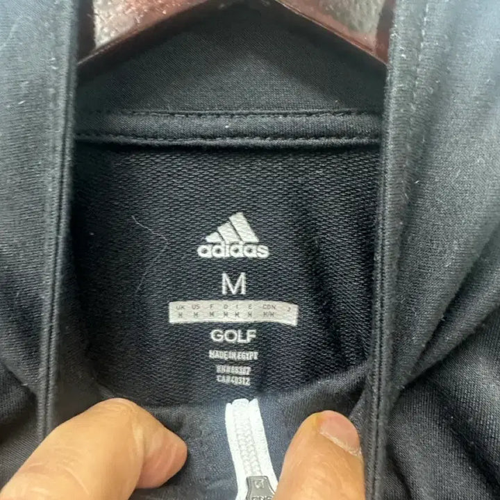 [BUNJANG] Adidas Three-Stripes Black Track Top Size 95 / [만원 아라비아빈티지]아디다스 삼선 블랙 트랙탑 95