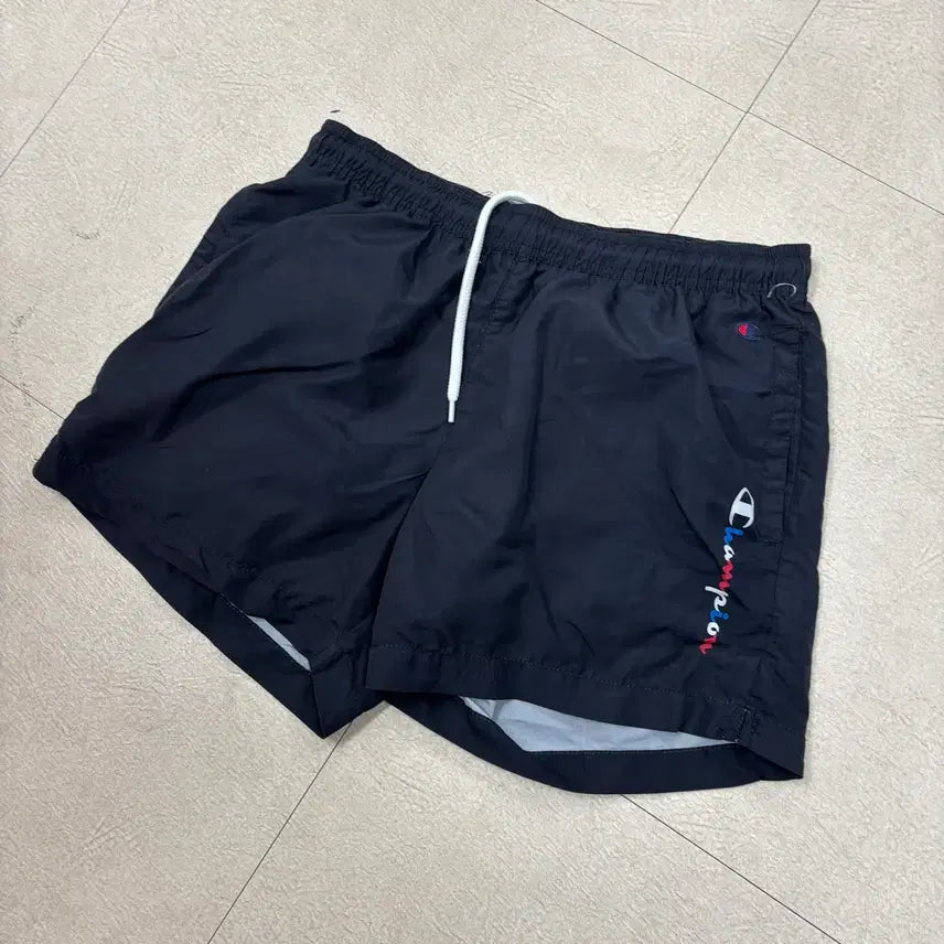 [BUNJANG] Champion Small Logo Swim Shorts / 챔피온 스몰로고 스윔 반바지