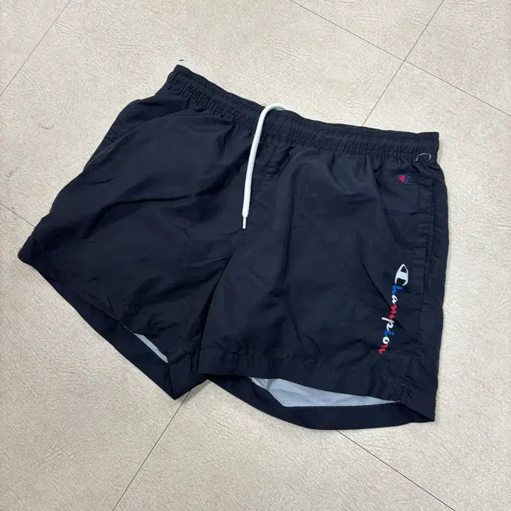 [BUNJANG] Champion Small Logo Swim Shorts / 챔피온 스몰로고 스윔 반바지