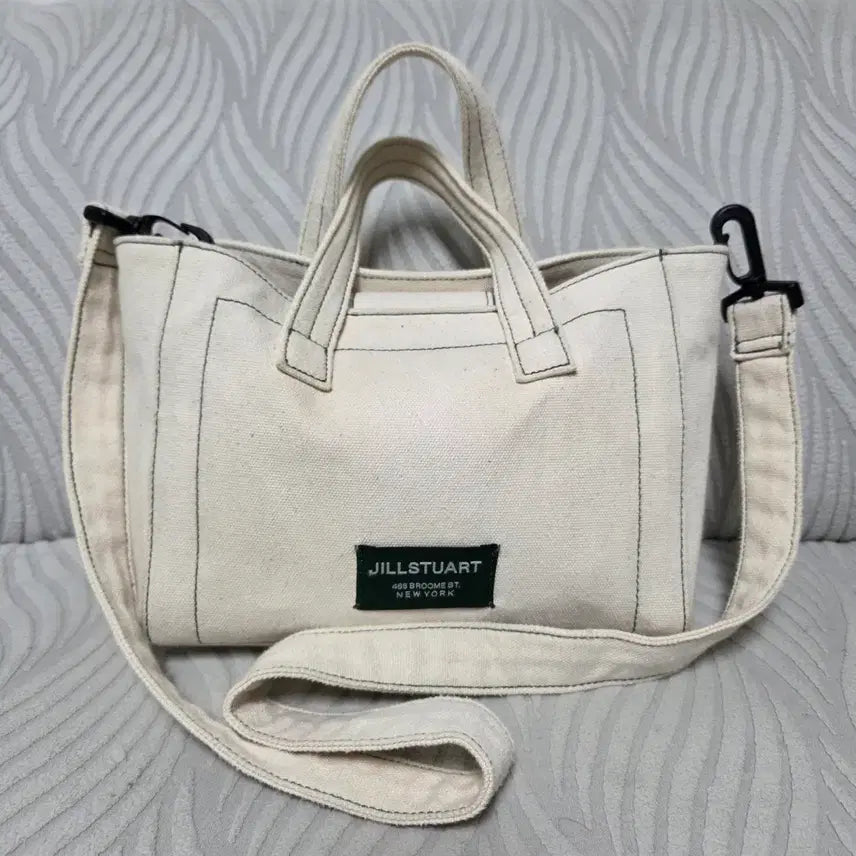 [BUNJANG] JILLSTUART Ivory Canvas Tote Bag / 질스튜어트 아이보리 캔버스 토트백
