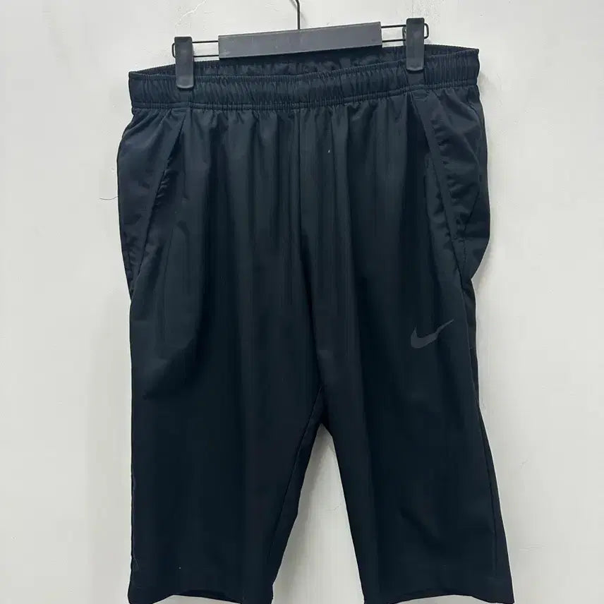 [BUNJANG] Nike Black Functional 5-Inch Shorts L / [만원 아라비아빈티지]나이키 블랙 기능성 5부 반바지 L