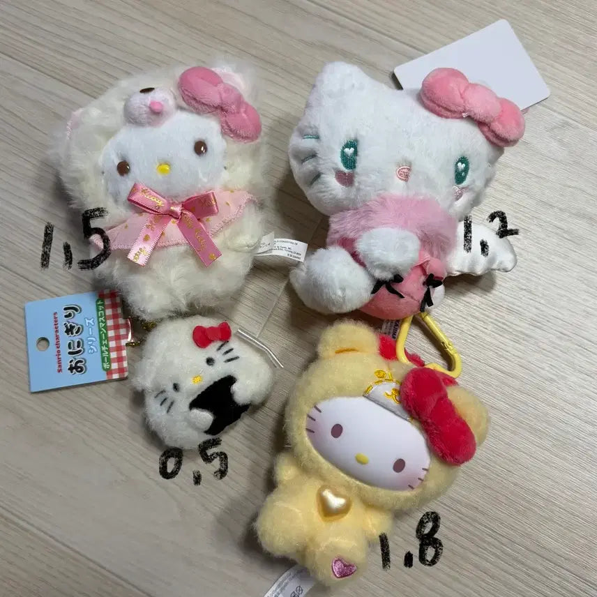 [BUNJANG] Sanrio Hello Kitty Teddy Pajama Keychain Doll Set / 산리오 헬로키티 키티 키링 인형 탑토이 테디 파자마