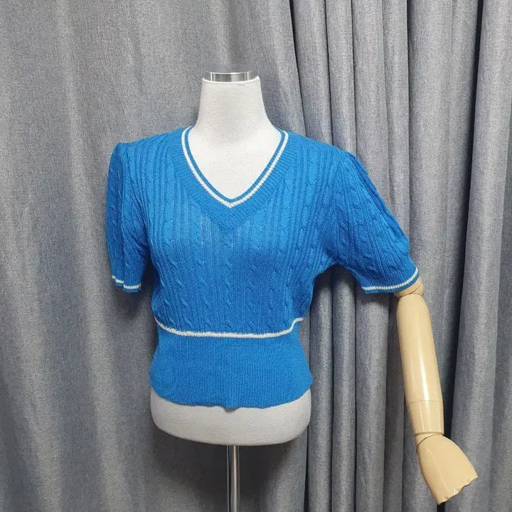 [BUNJANG] Cool Knit Top / 터키블루 시원 니트