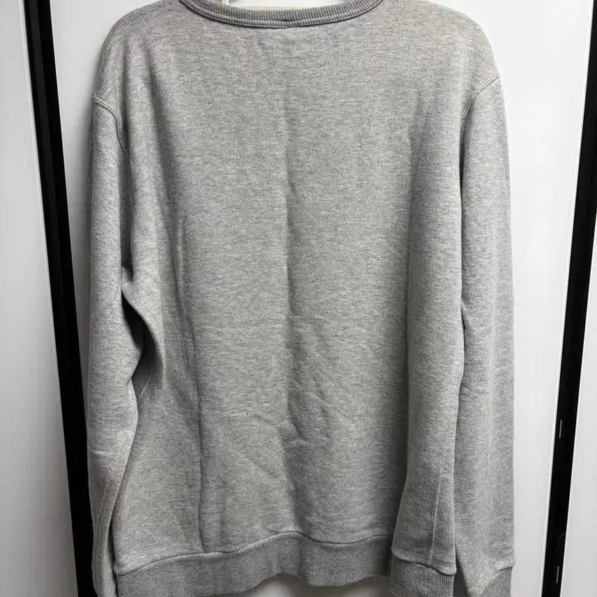 [BUNJANG] Barns Outfitters Grey Sweatshirt L Size / Barns Outfitters 회색 맨투맨 티셔츠 L 사이즈