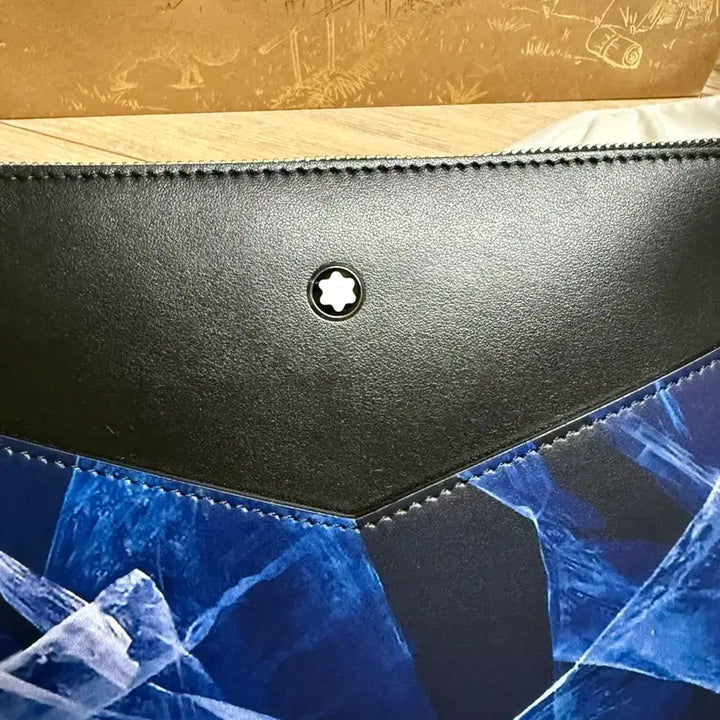 [BUNJANG] Montblanc Authentic Leather Clutch Bag Crossbody / 몽블랑 정품 클러치백 (크로스백 가능)