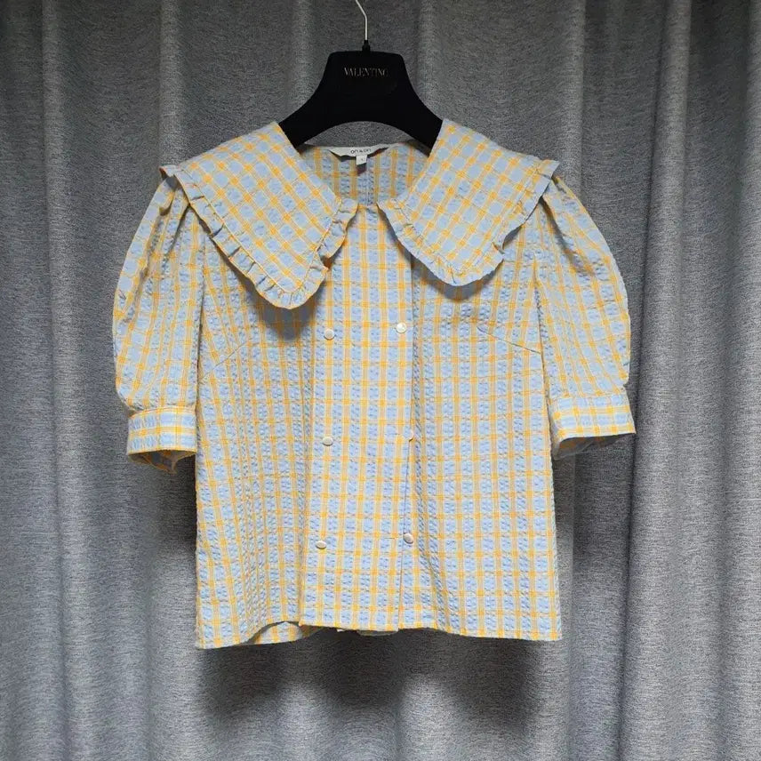 [BUNJANG] On&amp;On Check Seersucker Short-Sleeve Blouse (S-M) / on&amp;on온앤온 체크 세일러카라 시어서커 반팔블라우스 s~m