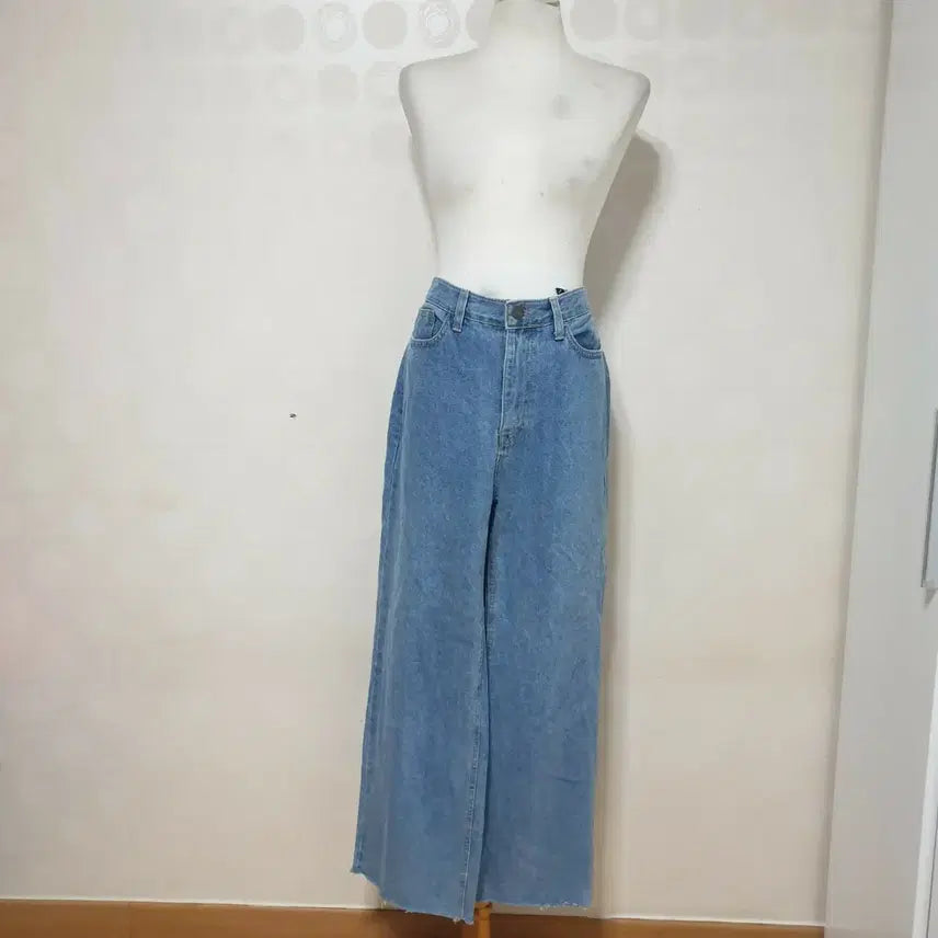 [BUNJANG] Loose Fit Jeans - Size 77 / 통바지77/통청바지77/청바지77