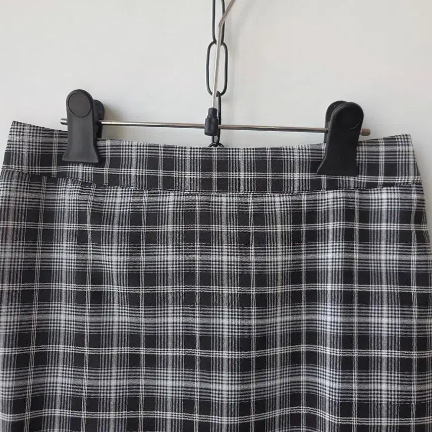 [BUNJANG] Checkered Skirt with Back Banding / S/뒷밴딩 체크 스커트/새제품