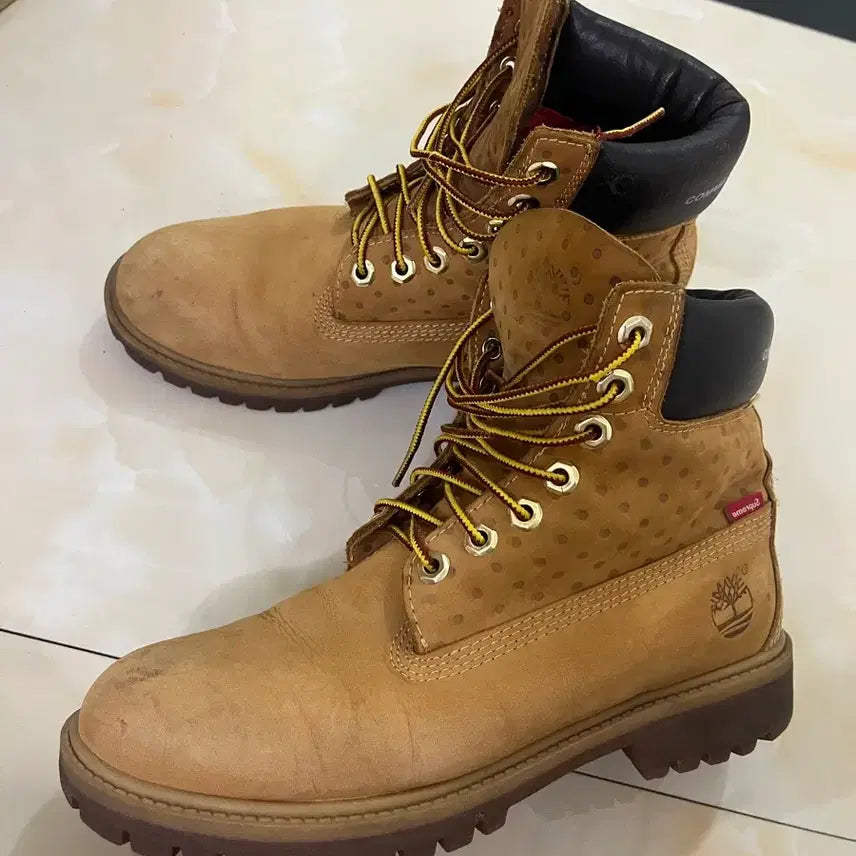 [BUNJANG] Comme des Garçons x Supreme x Timberland Collaboration Work Boots / 꼼데x슈프림x팀버 콜라보 워커부츠