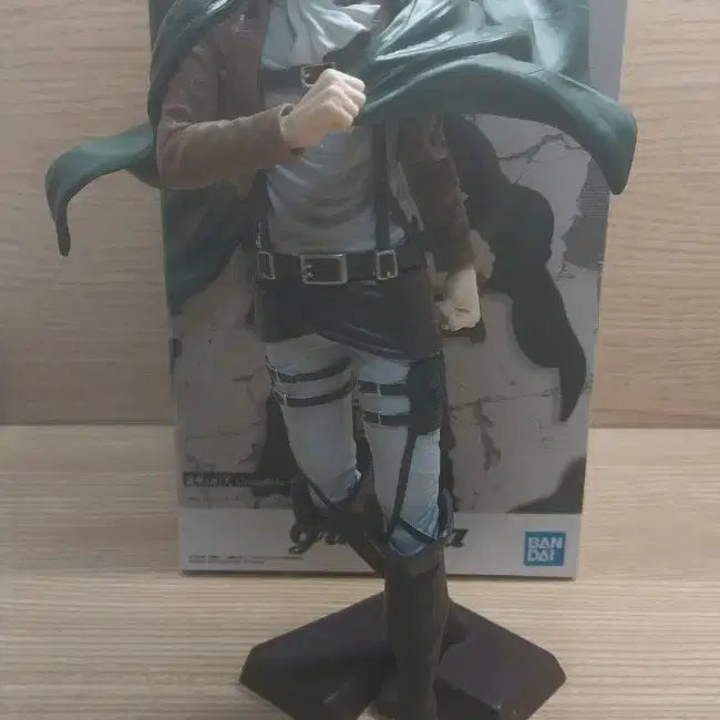 [BUNJANG] Levi Grandista Figure / 리바이 그란디스타 피규어