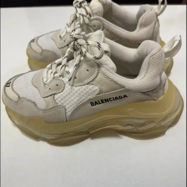 [BUNJANG] Balenciaga Triple S Ivory Size 37 / [중고/급쳐] 발렌시아가 트리플S 아이보리 37