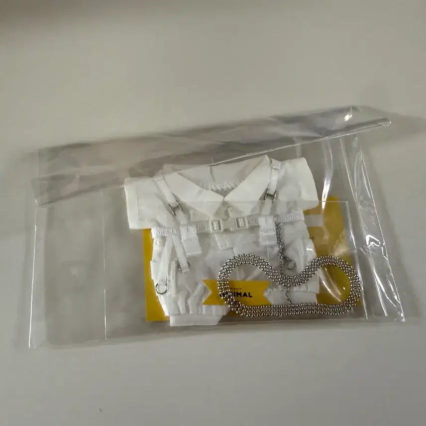 [BUNJANG] Ninimal 10cm Techwear White Unsealed / 니니멀 10cm 테크웨어 화이트 미개봉