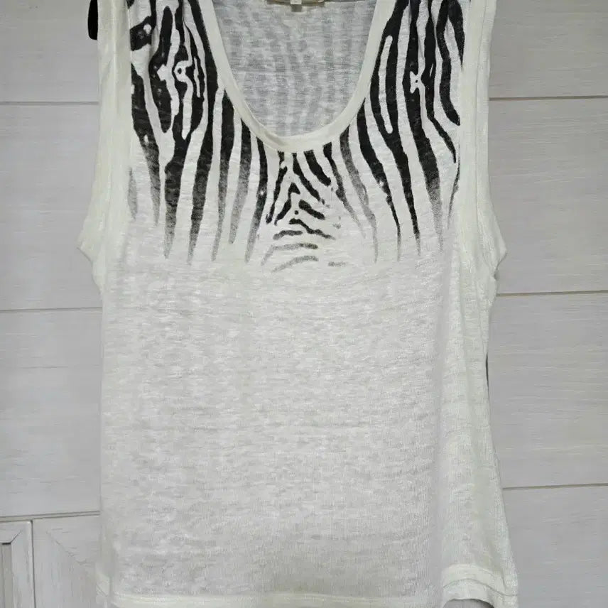 [BUNJANG] Maje Zebra Pattern Sleeveless Top / 마쥬 (마100%) 지브라 패턴 민소매  (85)
