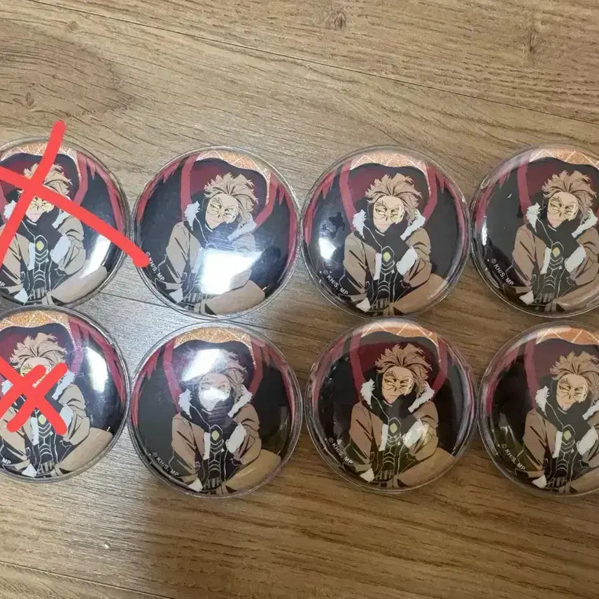 [BUNJANG] My Hero Academia Hawks Glitter Can Badge Bundle Set / 급처)나의 히어로 아카데미아 호크스 글리터 캔뱃지 일괄판매