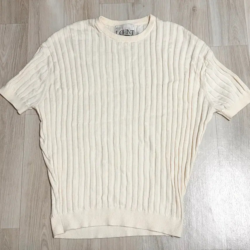 [BUNJANG] LOHNT Ivory Ribbed Knit Sweater / LOHNT 론트 아이보리 니트