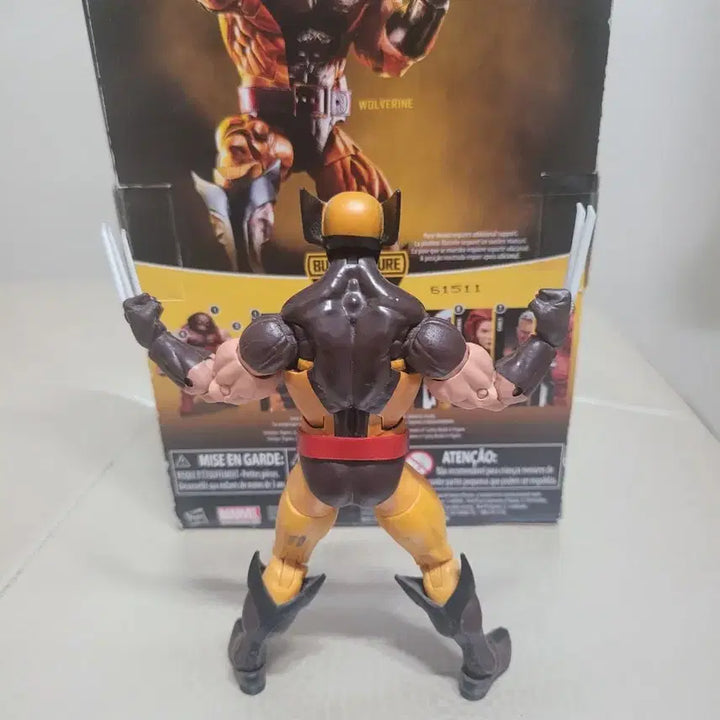 [BUNJANG] Marvel Legends Wolverine Figure (Limited Edition) / 마블 레전드 울버린 피규어(한정판).