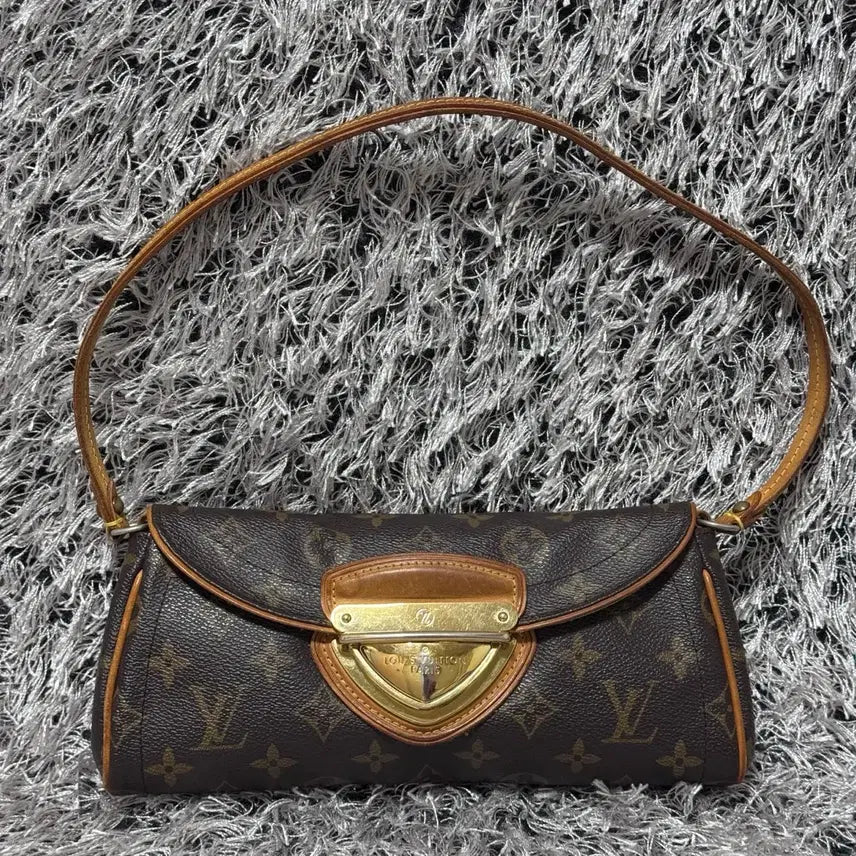 [BUNJANG] Louis Vuitton Beverly Clutch Shoulder Bag / 루이비통 비버리 클러치 숄더백