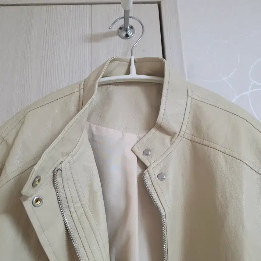 [BUNJANG] Crop Leather Bomber Jacket / 크롭 레더 봄버 자켓 새상품