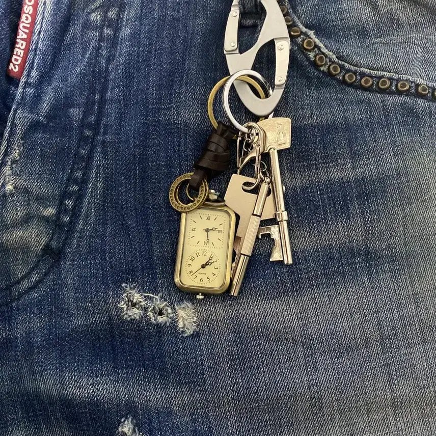 [BUNJANG] Vintage Watch Keychain with Multi-Tool / 빈티지 시계 키링