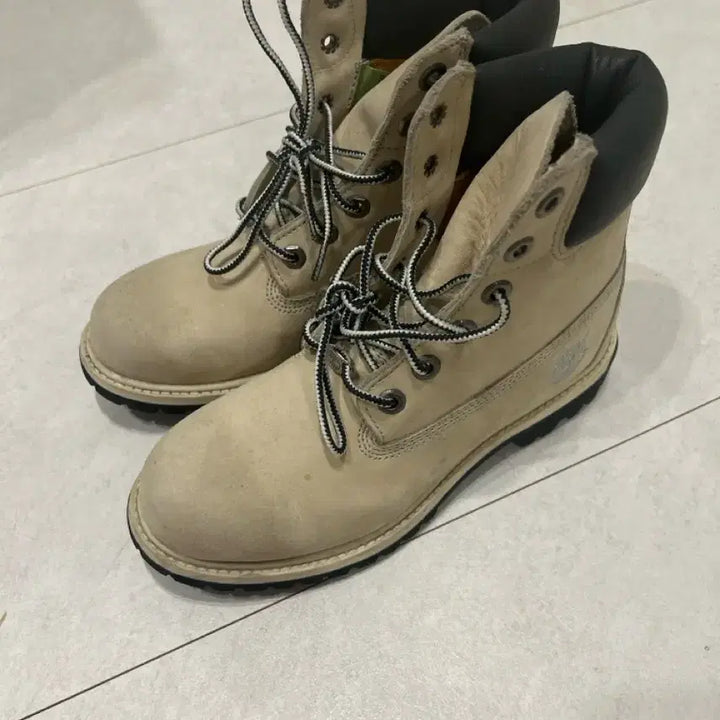 [BUNJANG] Timberland Beige Walker Boots / 팀버랜드 워커 부츠 베이지
