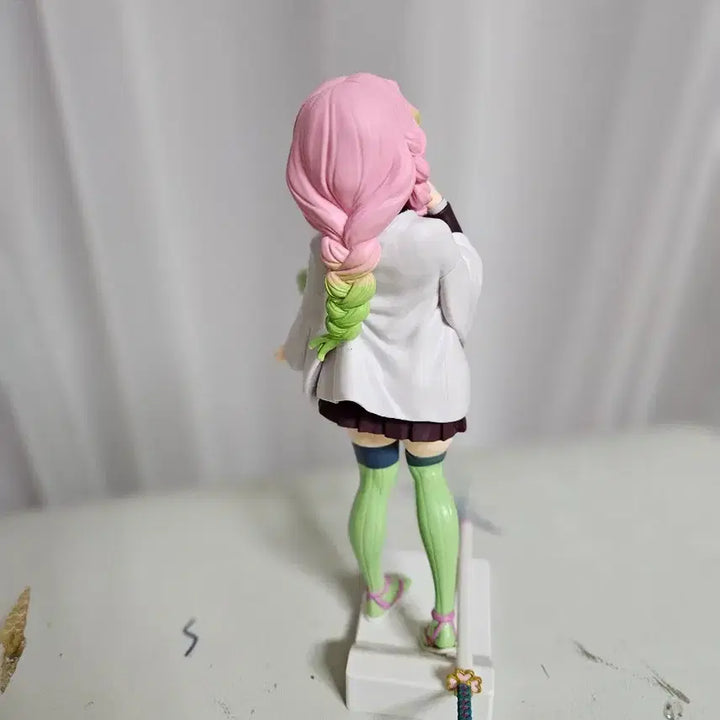 [BUNJANG] Demon Slayer Mitsuri Kanroji Figure / 귀멸의 칼날 미츠리