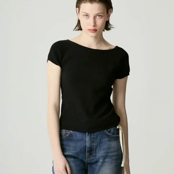 [BUNJANG] GLOWNY BOW SLIT KNIT TOP / 글로니 BOW SLIT KNIT TOP 슬릿 아이사 니트 탑 반팔