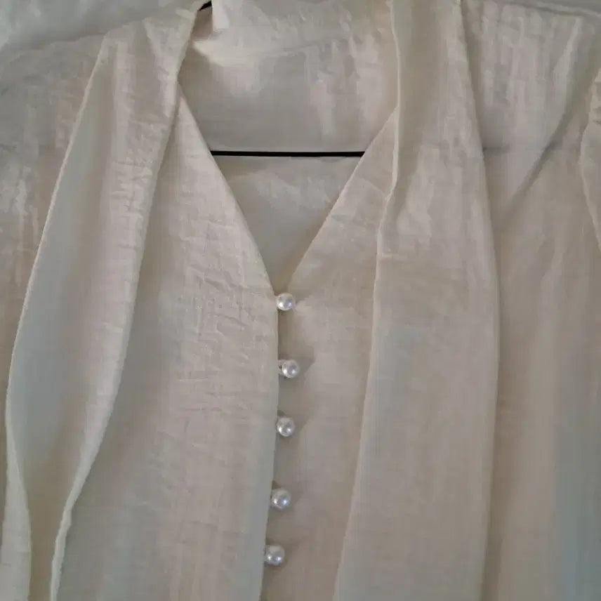 [BUNJANG] TIE NECK BLOUSE / 새옷 타이블라우스 듀엘지컷에고이스트보브오즈세컨