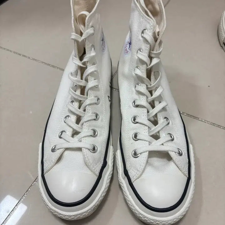 [BUNJANG] Converse Chuck Taylor All-Star High Top White Size 275 / 컨버스제이하이 275사이즈 화이트색상 판매