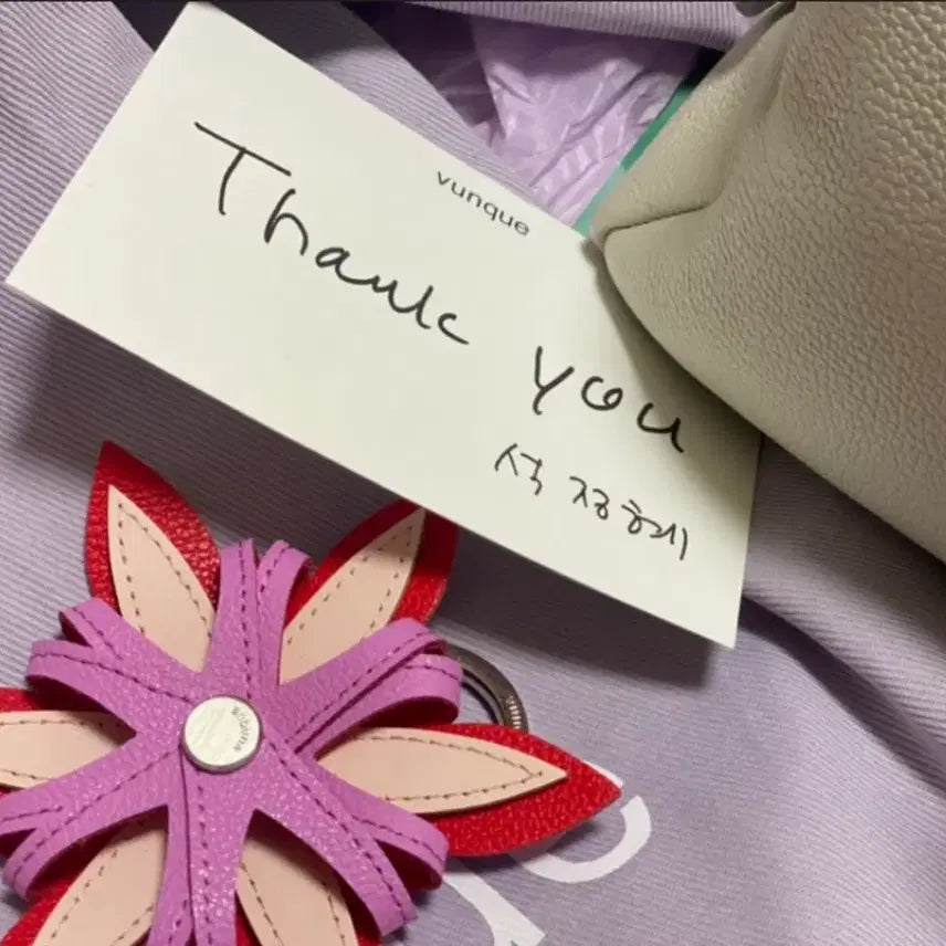 [BUNJANG] Vunque Flower Leather Keyring / 분크 플라워 가죽 키링