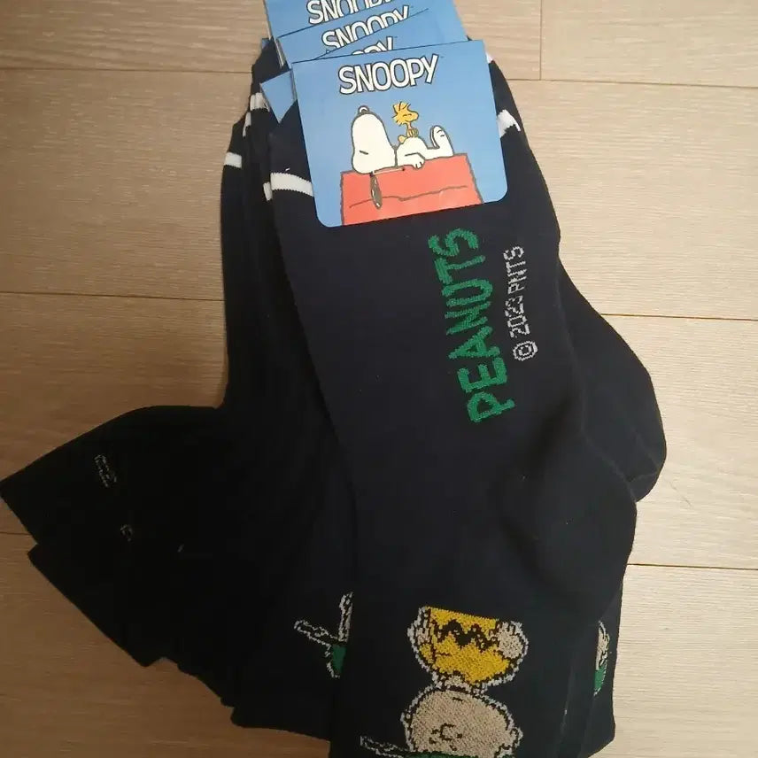 [BUNJANG] Snoopy Character Navy Ankle Socks (8 Pairs) / 스누피 캐릭터 양말 네이비 새상품
