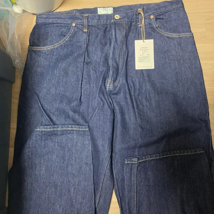 [BUNJANG] TXT Soobin Denim Pants Size 4 / 헤릴 수빈 데님팬츠 사이즈 4