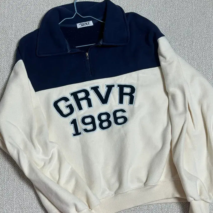 [BUNJANG] Grove 1986 Zip-up Sweatshirt Navy / 그로브 1986 집업 네이비