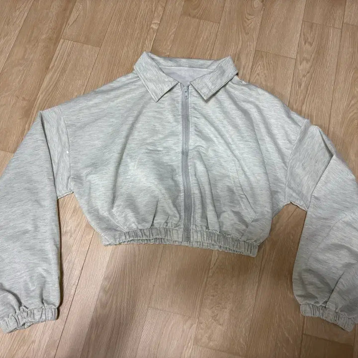 [BUNJANG] Cropped Zip-Up Set (Grey) / 크롭 집업 세트 (그레이) free