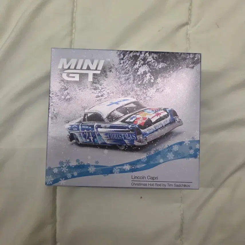 [BUNJANG] MINI GT Lincoln Capri Christmas Hot Rod / MINI GT 미니지티 링컨 카프리 크리스마스 핫로드 1 64