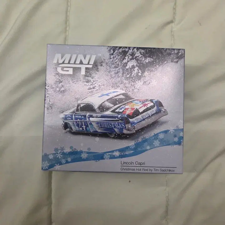 [BUNJANG] MINI GT Lincoln Capri Christmas Hot Rod / MINI GT 미니지티 링컨 카프리 크리스마스 핫로드 1 64