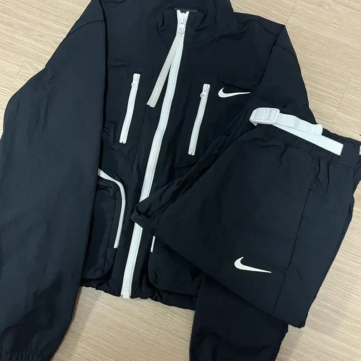 [BUNJANG] Nike Windbreaker Training Set / 나이키 바람막이 트레이닝세트