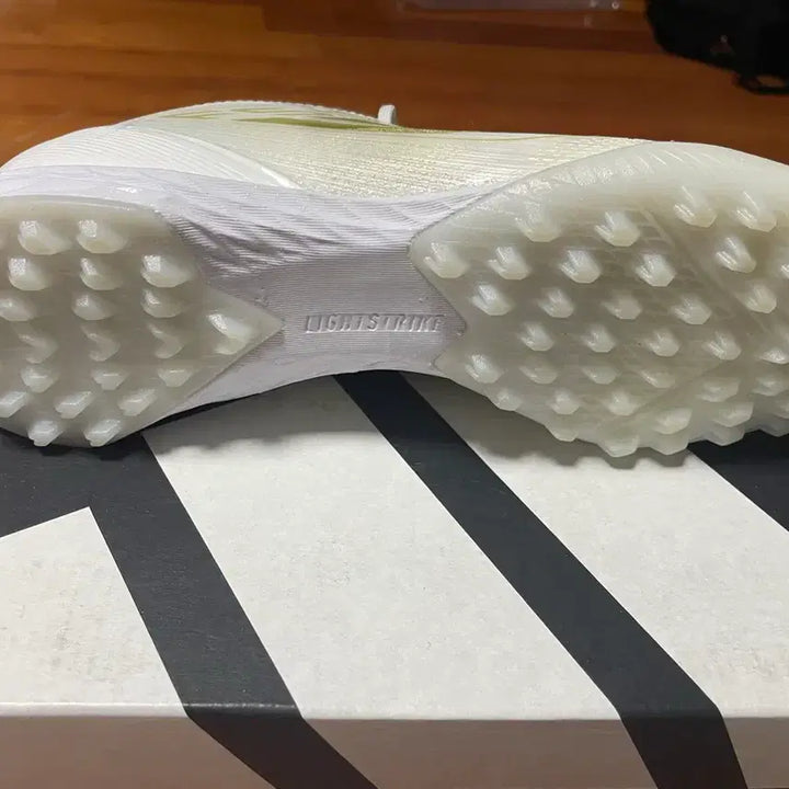 [BUNJANG] F50 Pro TF Futsal Shoes / F50 프로 TF