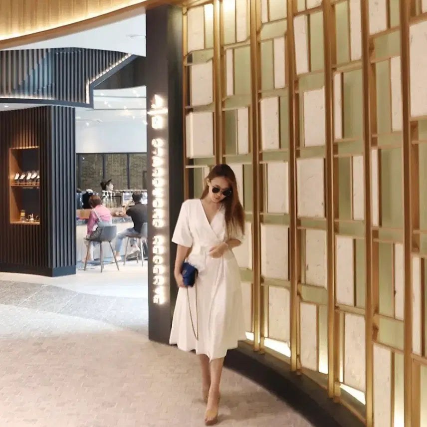 [BUNJANG] ATRE Wrap Long Dress White / ATRE 랩 수지원피스