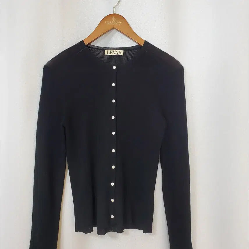 [BUNJANG] LEVAR Knit Cardigan Black 55 / LEVAR 르바 니트 가디건 55