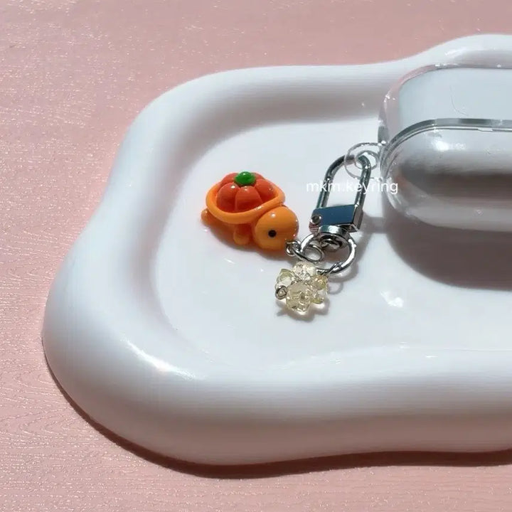 [BUNJANG] Handmade Turtle Charm Keychain / 핸드메이드 이어폰 케이스 거북이 키링 열쇠고리 행운의 키링