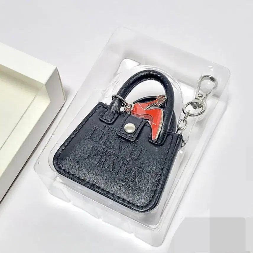 [BUNJANG] The Devil Wears Prada 2 Keychain (Sealed) / 악마는 프라다를 입는다2 키링 미개봉