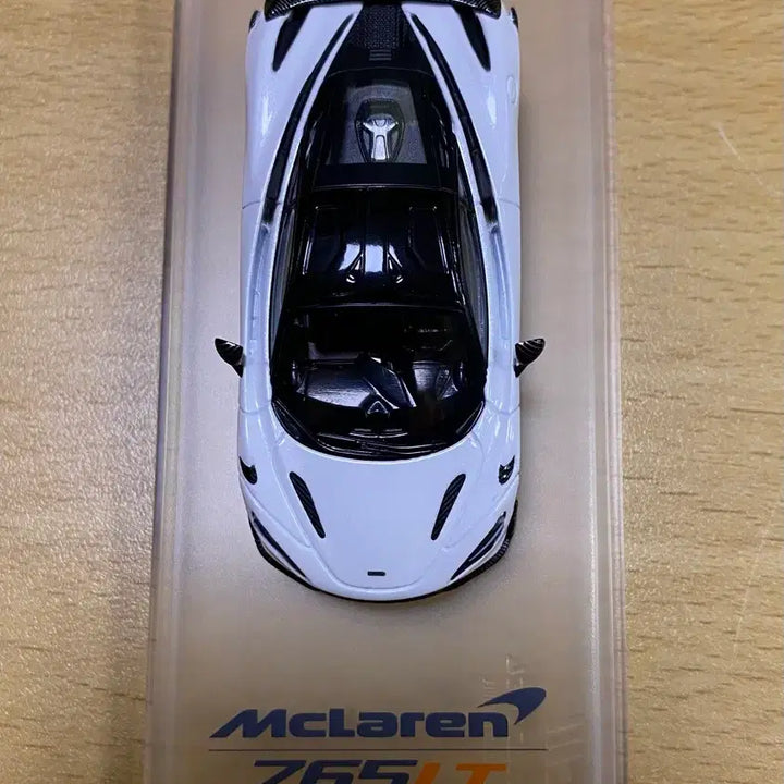 [BUNJANG] CM Model McLaren 765LT White Carbon 1:64 Scale / CM모델 맥라렌 765LT 화이트 카본 1:64 CM model