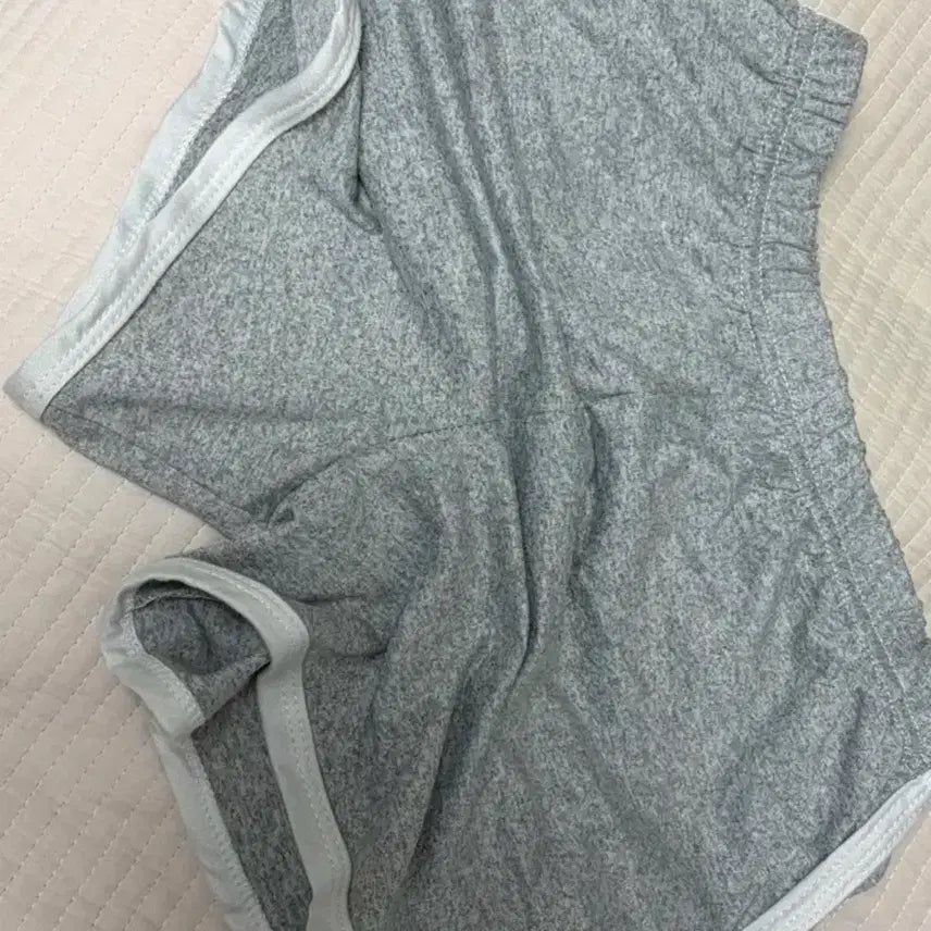 [BUNJANG] Dolphin Shorts &amp; T-Shirt Set / ((중고))돌핀팬츠+티셔츠((착샷,본인착샷))