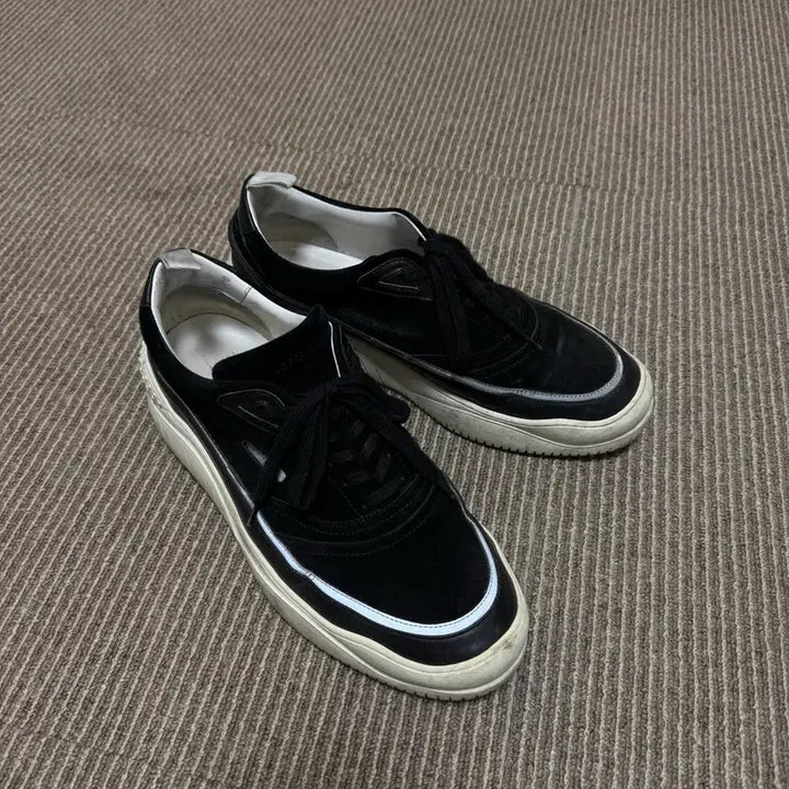 [BUNJANG] Gradus Black Sneakers Size 42 / 그라더스 스니커즈 42
