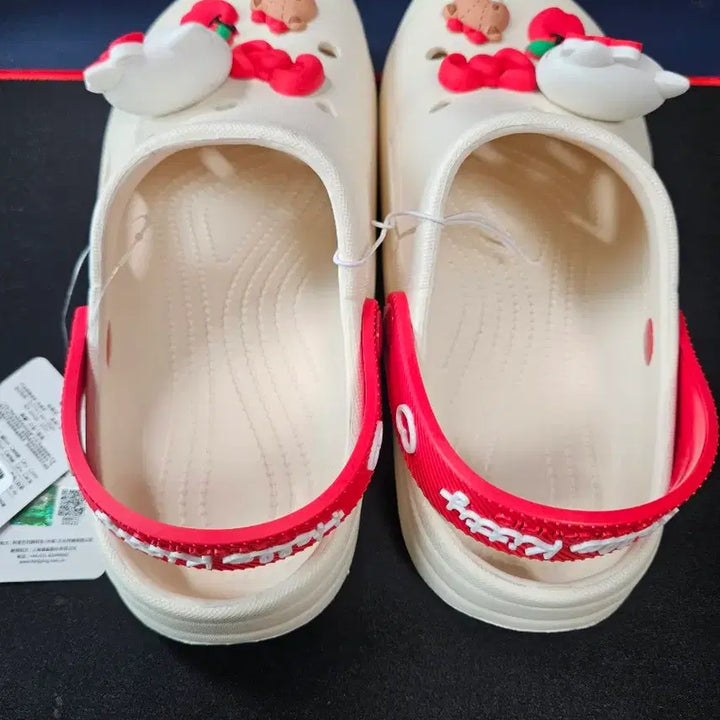 [BUNJANG] Hello Kitty Crocs Beige / 헬로키티 크록스 새상품 팝니다