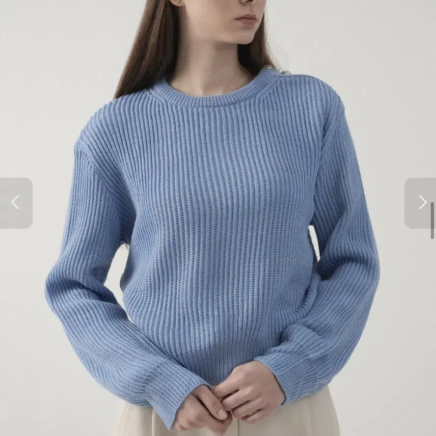 [BUNJANG] Navy Knit Button Top / 포인트 니트 단추 네이비