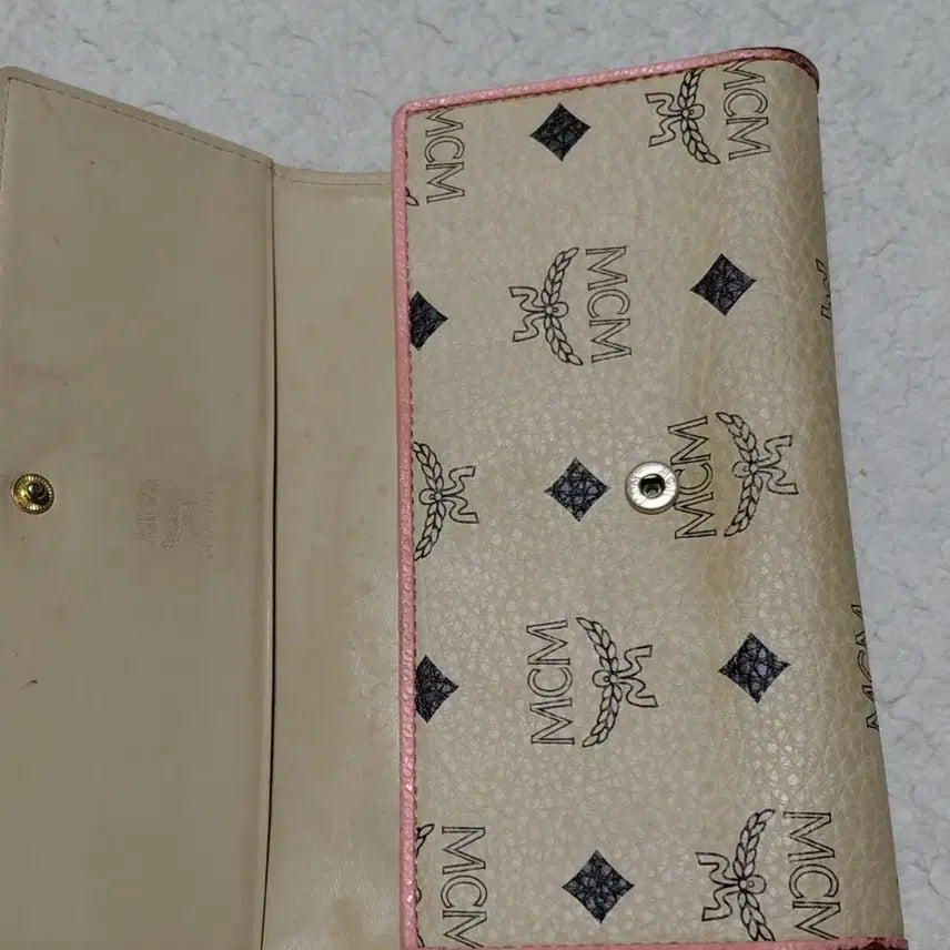[BUNJANG] MCM Long Wallet / MCM 여성 장기갑
