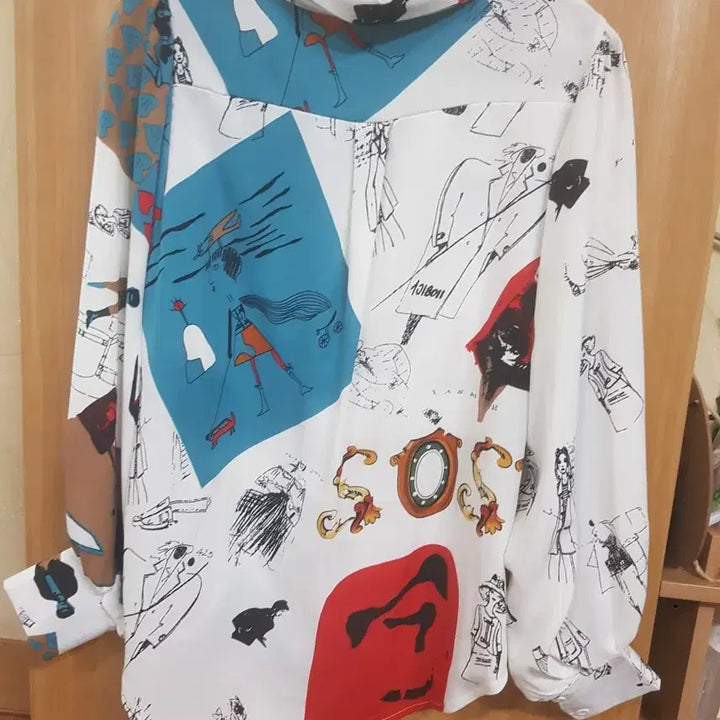 [BUNJANG] Pattern Printing Blouse (Size 66) / 패턴 프린팅 블라우스(66)미사용