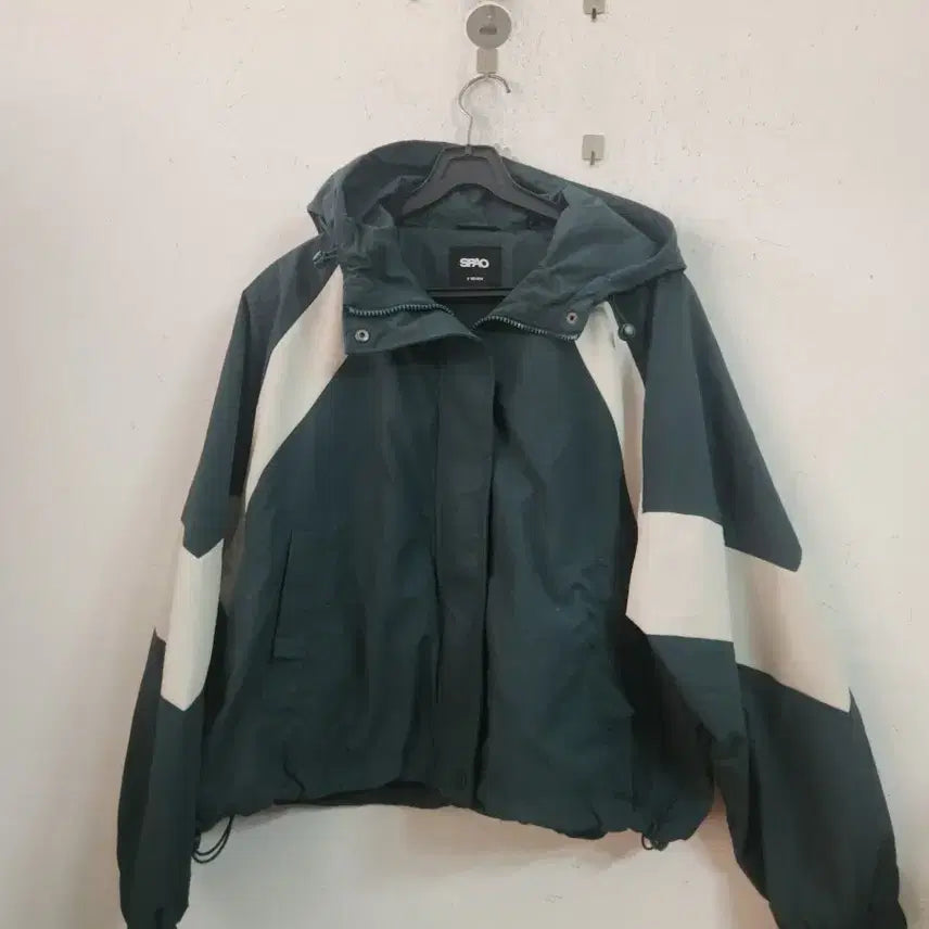 [BUNJANG] SPAO Hood Windbreaker Jumper / 스파오 후드 바람막이 점퍼