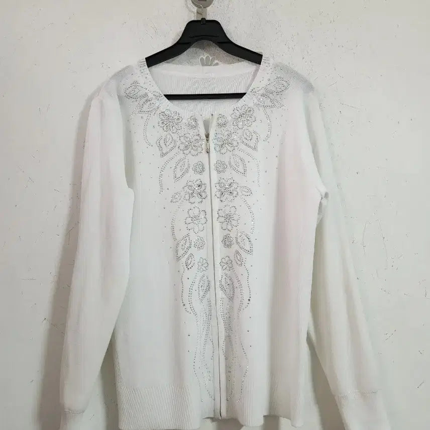 [BUNJANG] White Rhinestone Zip-Up Cardigan / 화이트 라인스톤 장식 집업 가디건